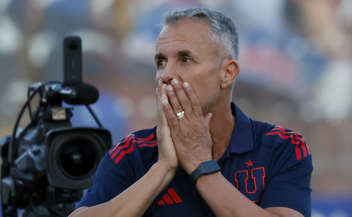 El descarte de la selección chilena con Gustavo Álvarez que le abre la puerta en Colo Colo