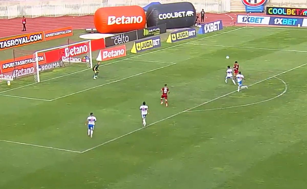 “Se encuentra más…”: la explicación del VAR al gol anulado a La Serena contra Universidad Católica