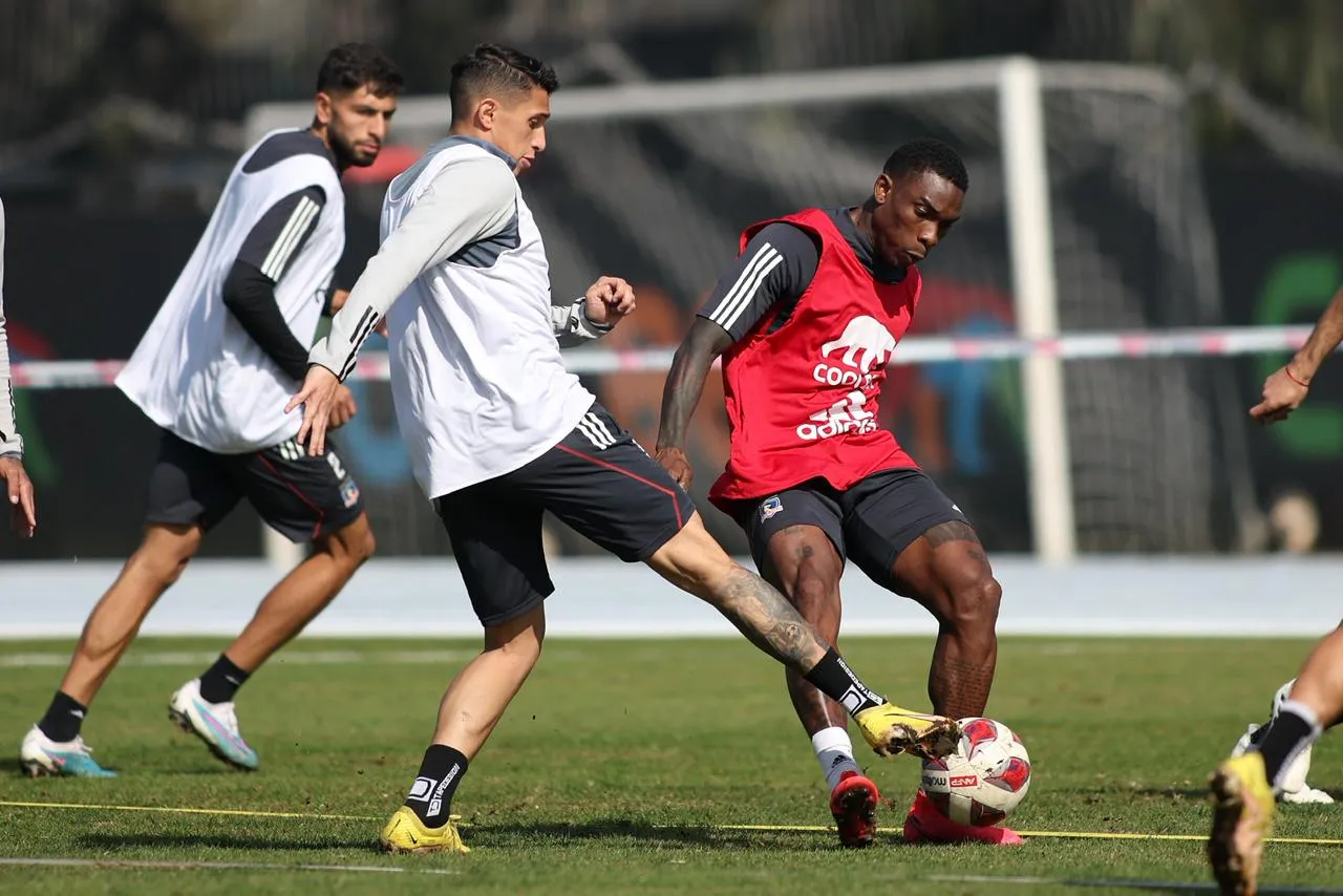 Tuvo varios entrenamientos con el primer equipo