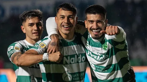 El ex delantero de Colo Colo continuará en Argentina para la temporada 2026.