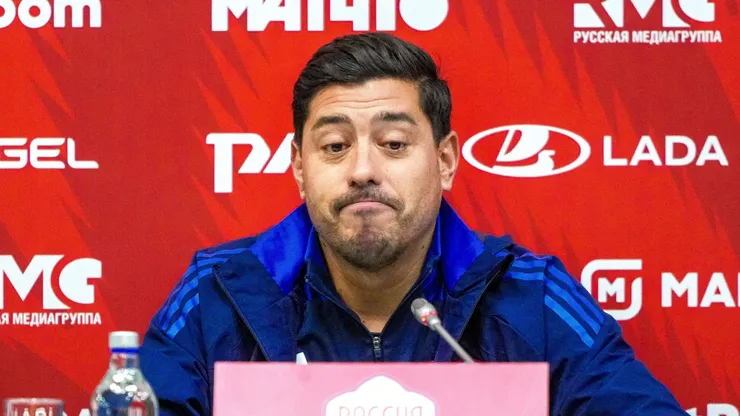 Nicolás Córdova seguirá en la Selección.