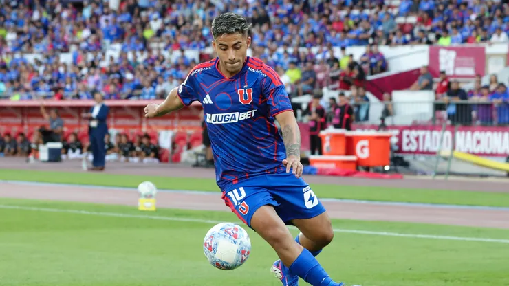 Por ahora Lucas Assadi sigue en U. de Chile.