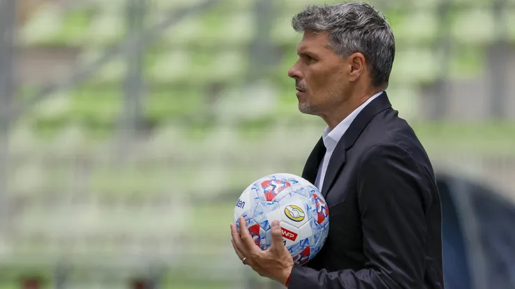 Fernando Ortiz está muy cuestionado en Colo Colo.