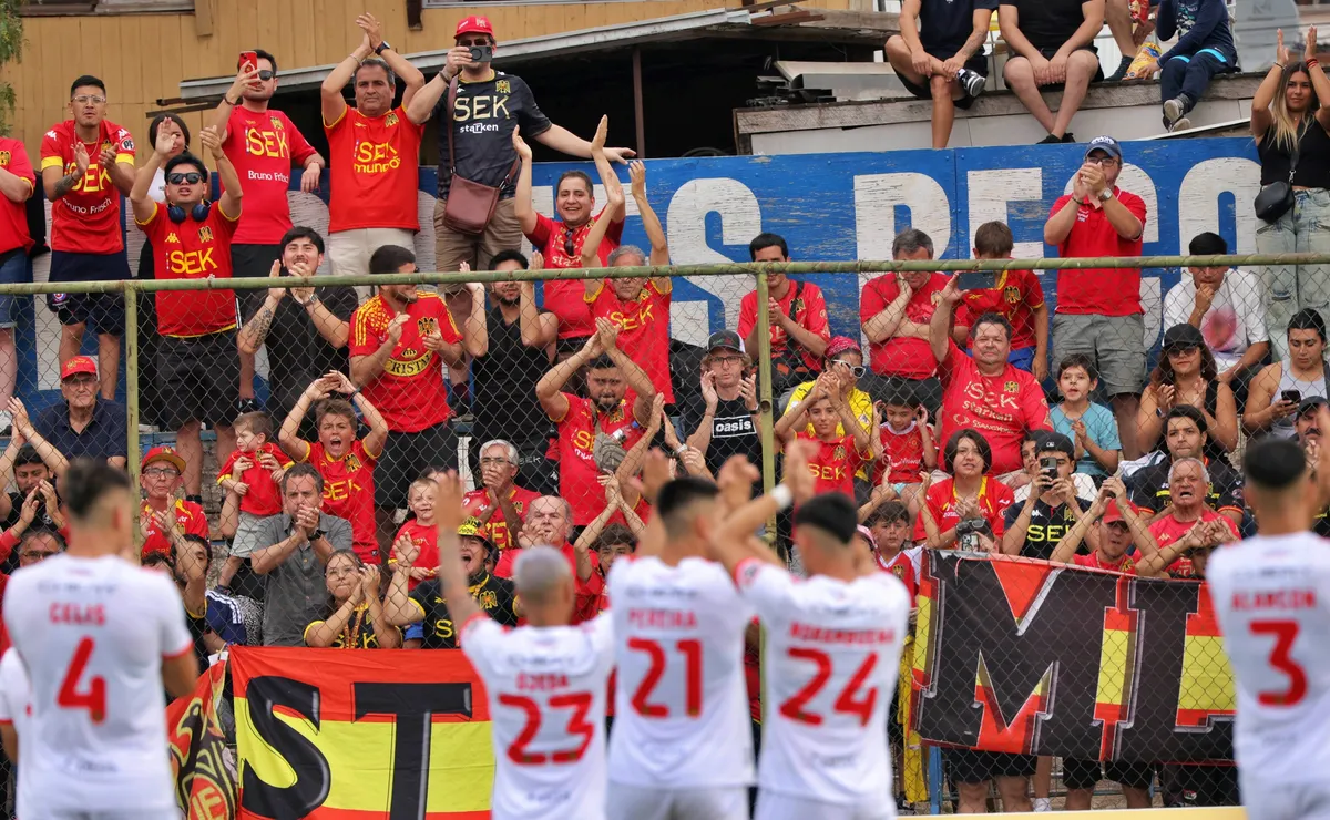 Unión Española avanza en reapertura del Estadio Santa Laura para 2026