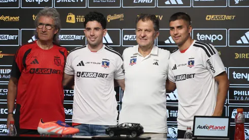 Blanco y Negro es criticado por los fichajes de Colo Colo.
