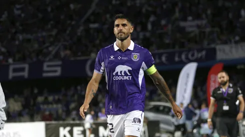 Joaquín Larrivey podrá llegar a su gol número 100 en el fútbol chileno.