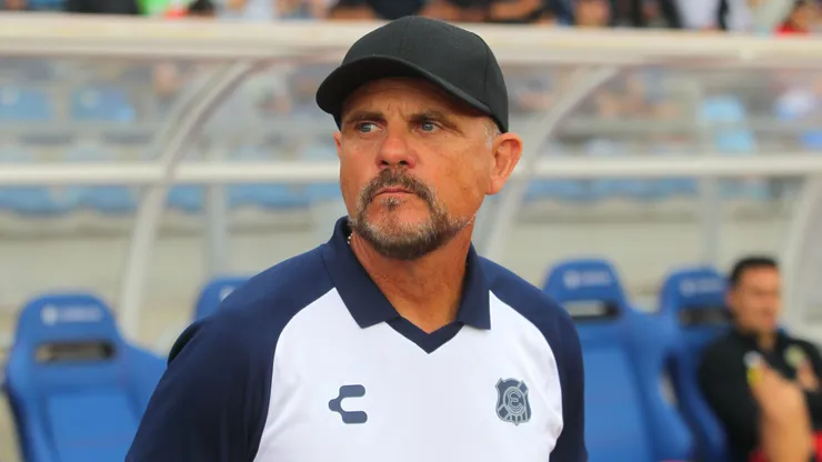 Everton partió cayendo ante Unión La Calera.