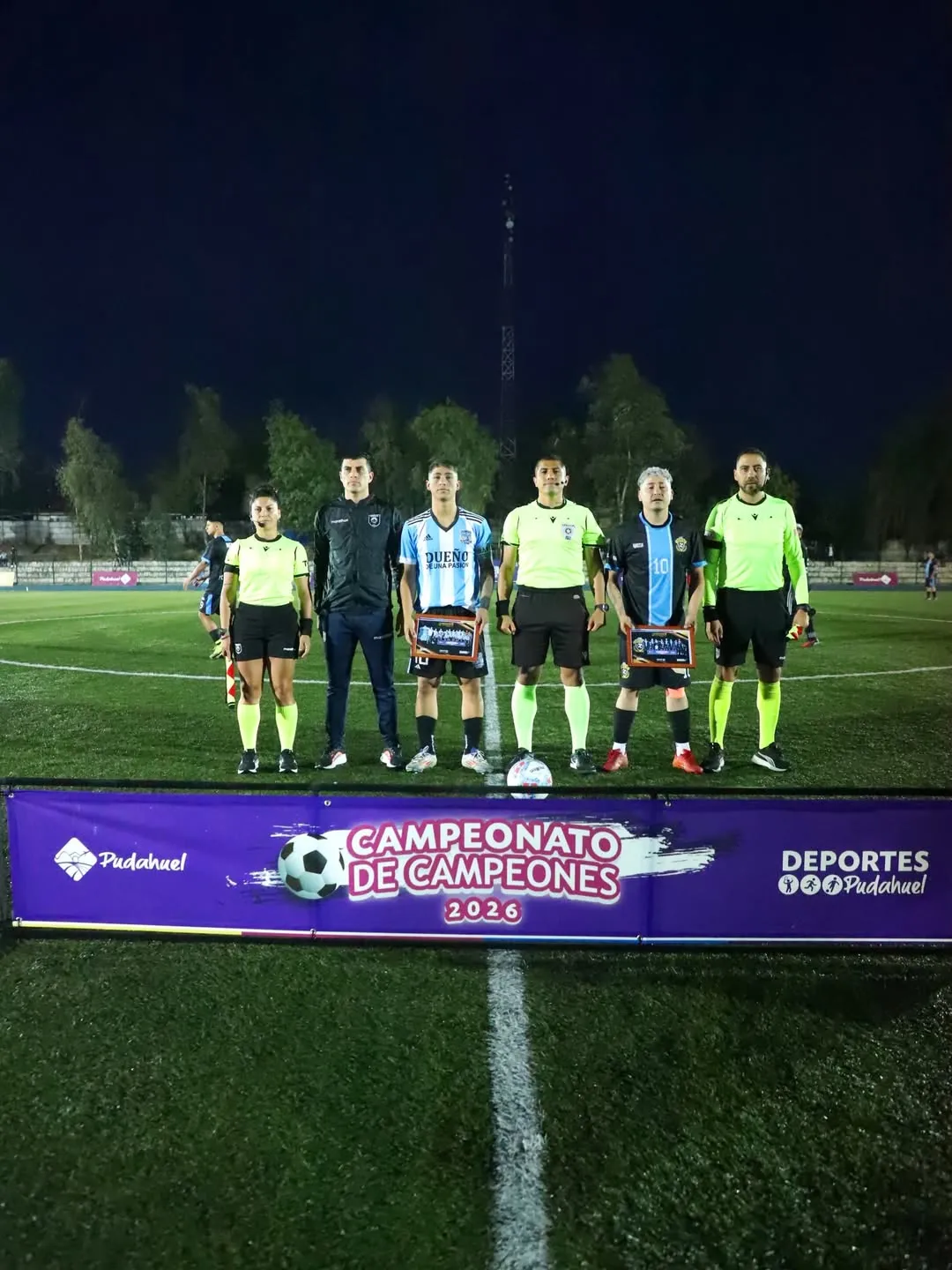 El juez Benjamín Saravia pitó el duelo en Pudahuel