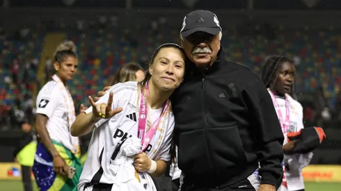 El equipo femenino de Colo Colo hará un show contra un grupo de influencers