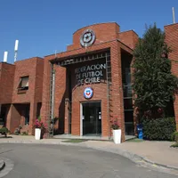 Gana el escritorio: Tribunal sentencia a equipo chileno y salva a otro