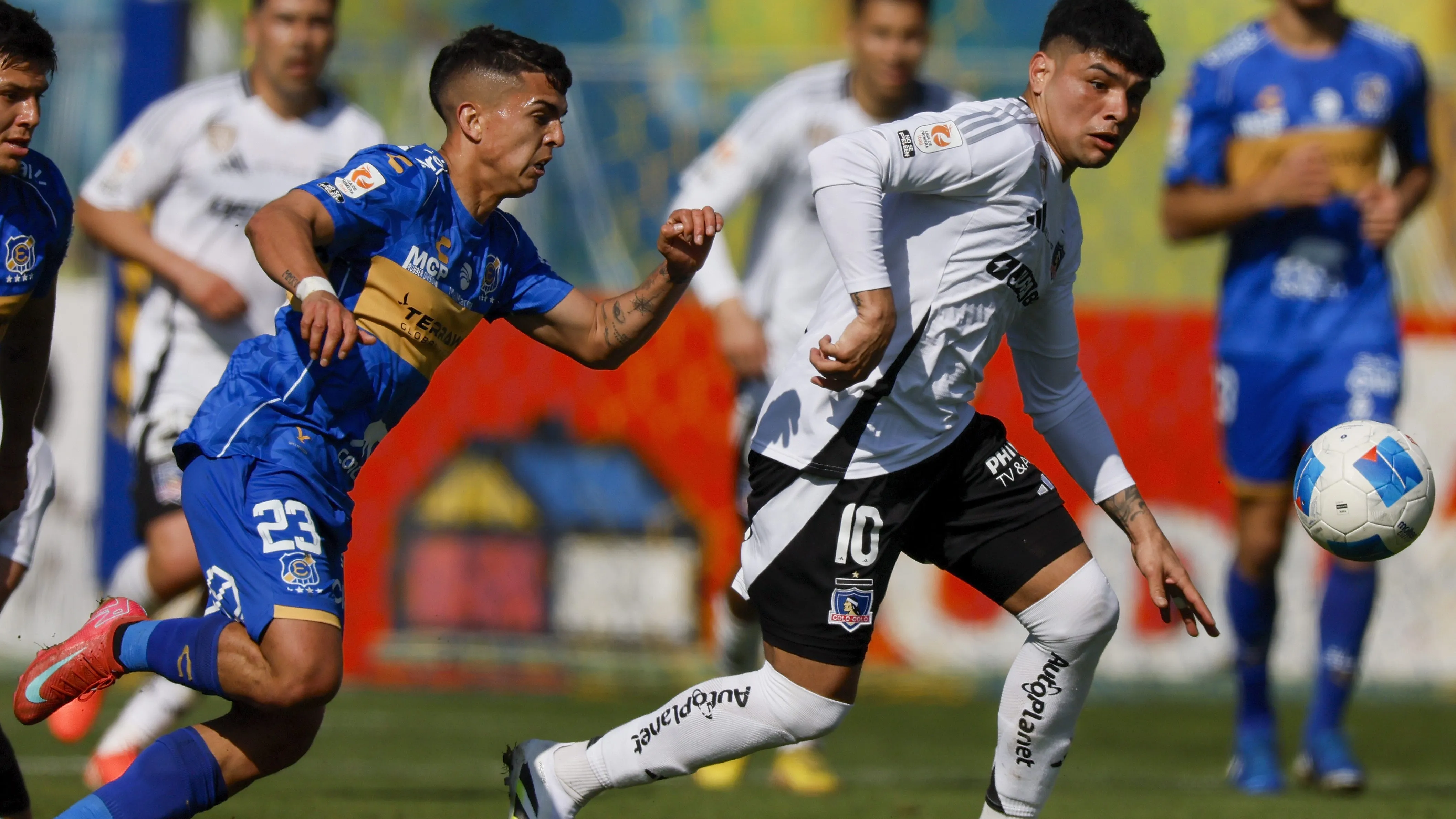 Colo Colo y Everton protagonizan un duelo de necesitados. (Foto: Photosport)