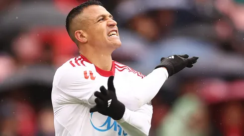 El Sevilla de Alexis Sánchez y Gabriel Suazo no jugará este sábado.
