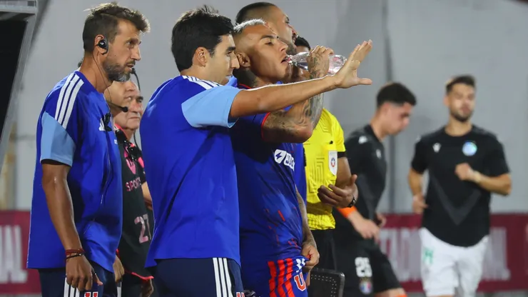 "Paqui" Meneghini cambiará su formación en la U ante Huachipato.