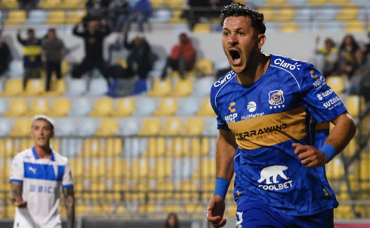 Todo Chile lo vio desnudo, lo echaron de Colo Colo y ahora vuelve a enfrentar al equipo que ama