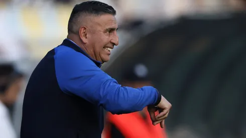 El técnico de Huachipato alegó por la ausencia de público.

