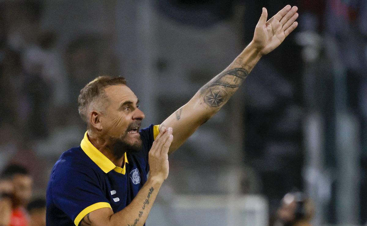 Javier Torrente deja tiritones a todos los hinchas de Everton tras perder ante Colo Colo: “En la fecha 7 empieza…”