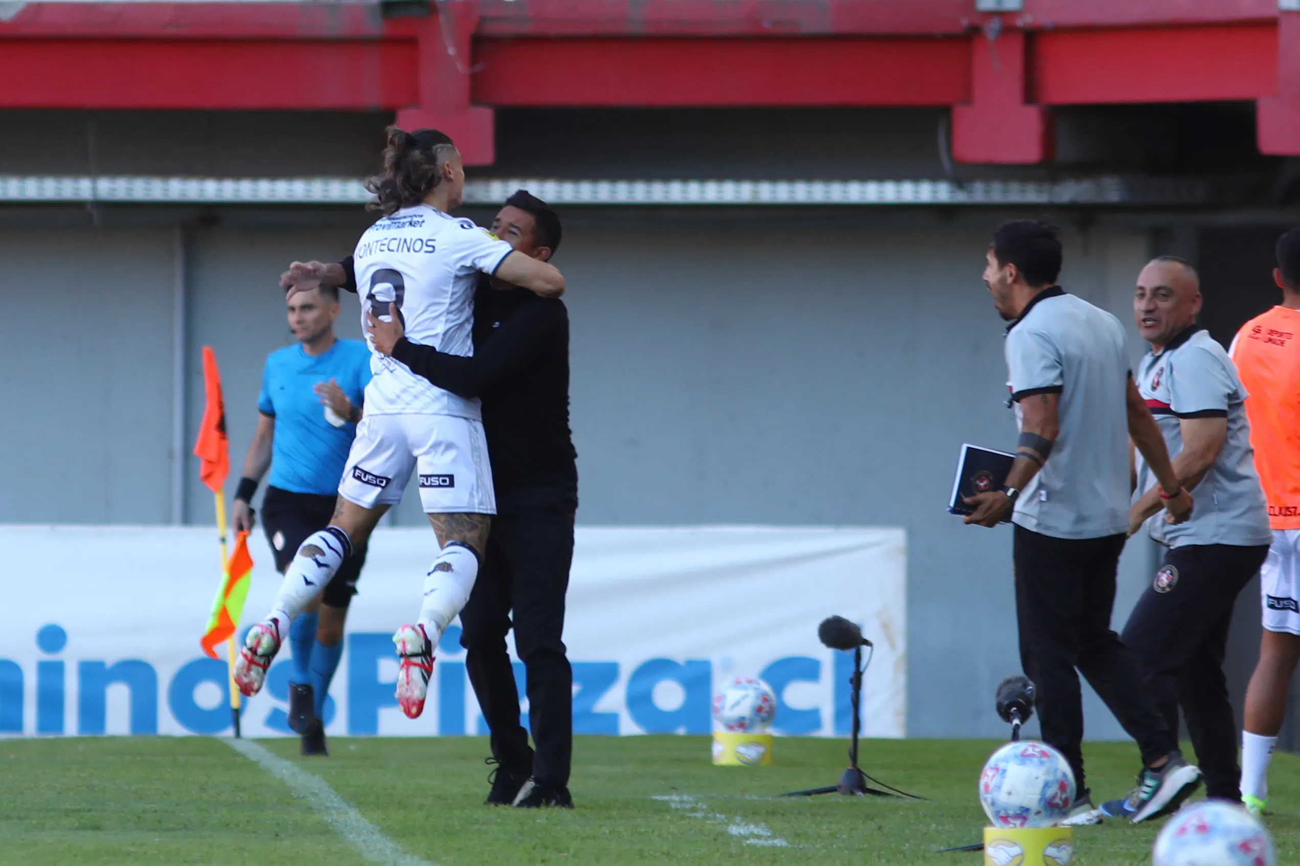 Limache partió ganando ante Ñublense | Photosport
