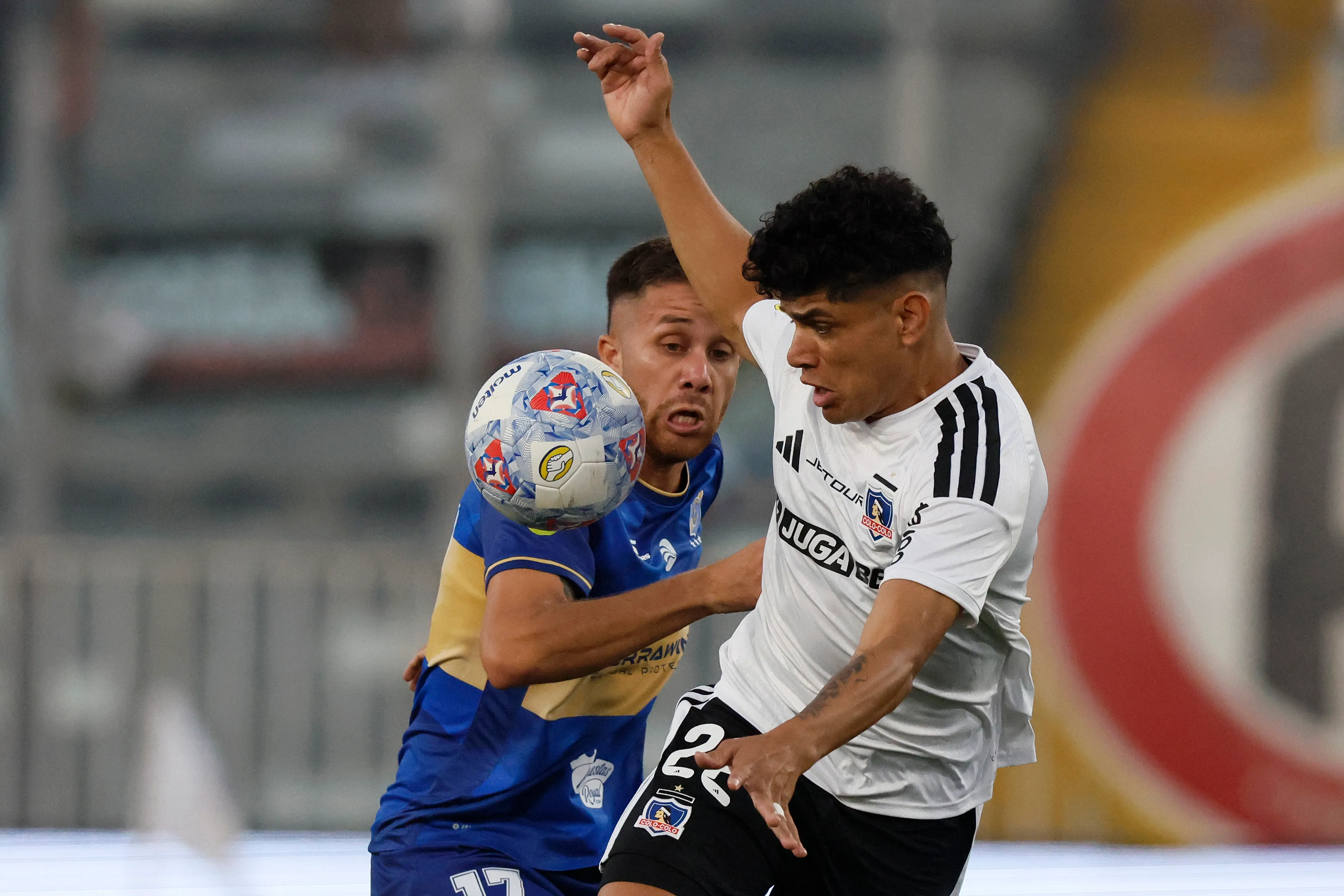 Claudio Aquino ante Everton de Viña del Mar | Photosport