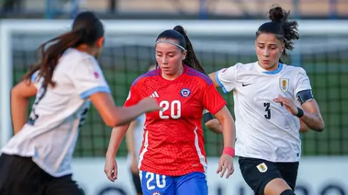 La Roja dirigida por Nicolás Bravo cayó ante la Celeste. 
