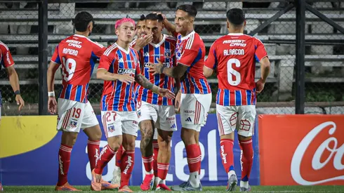 El "capitán en las sombras" que asoma en Colo Colo.
