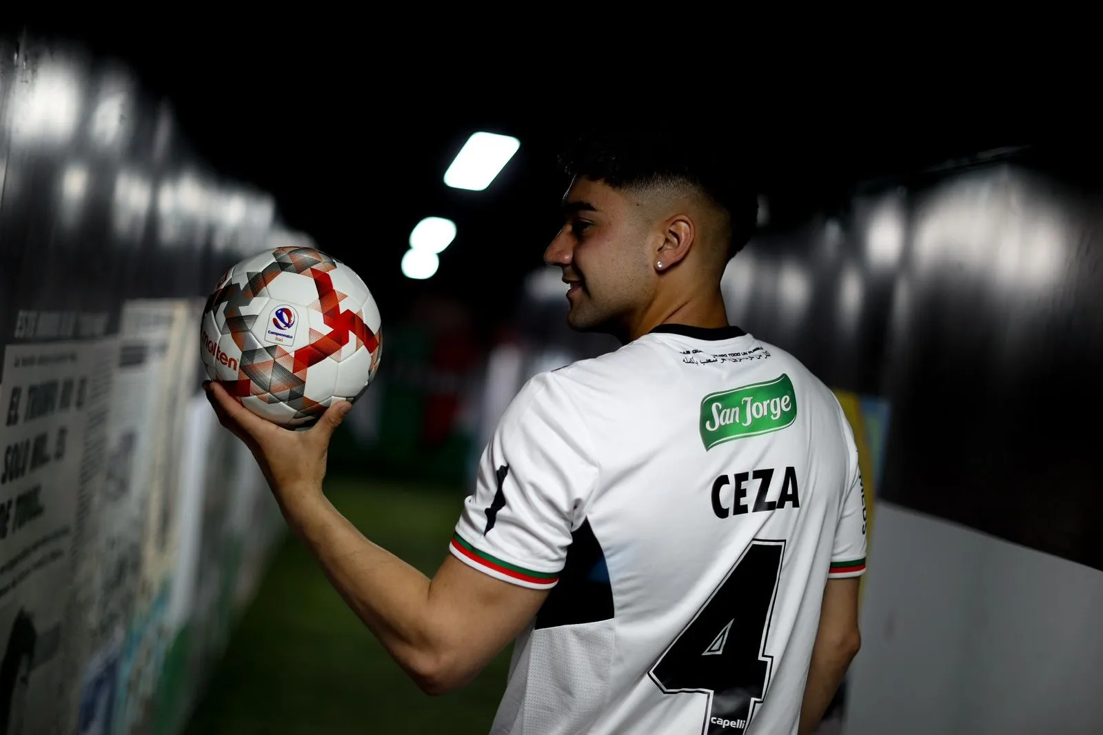 Antonio Ceza busca cumplir sus sueños en Palestino