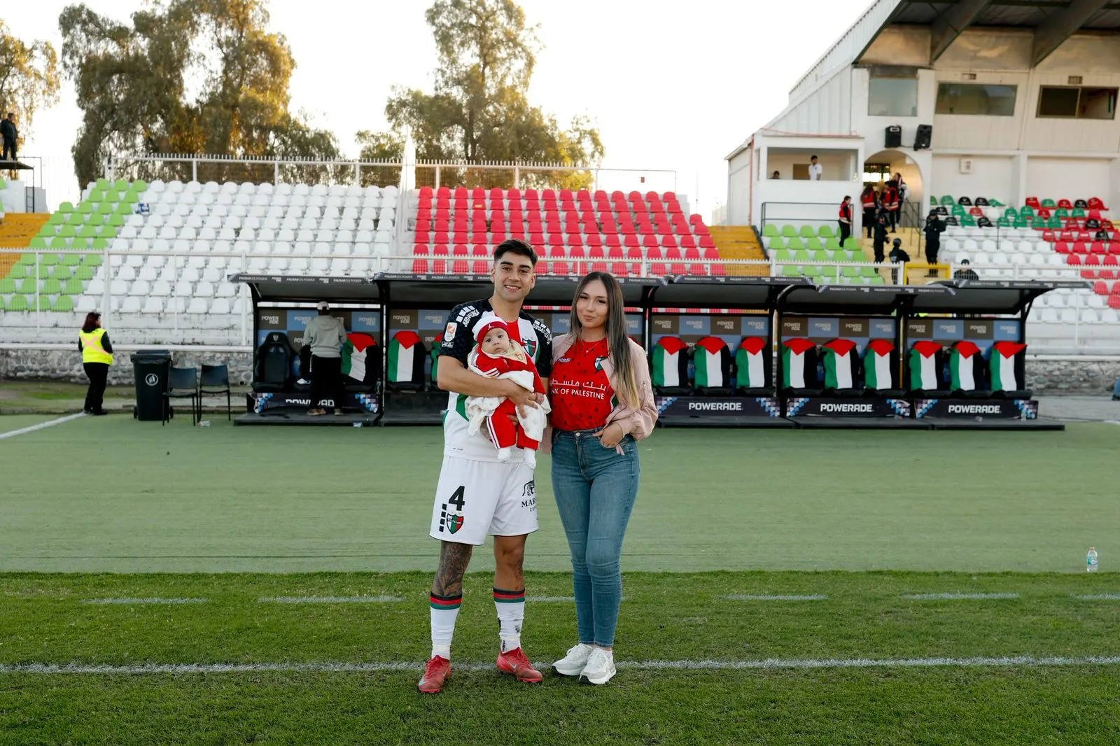 Ceza con su pareja e hijo