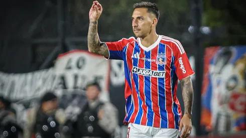 Colo Colo pagará millonaria multa por el pase de Javier Correa.
