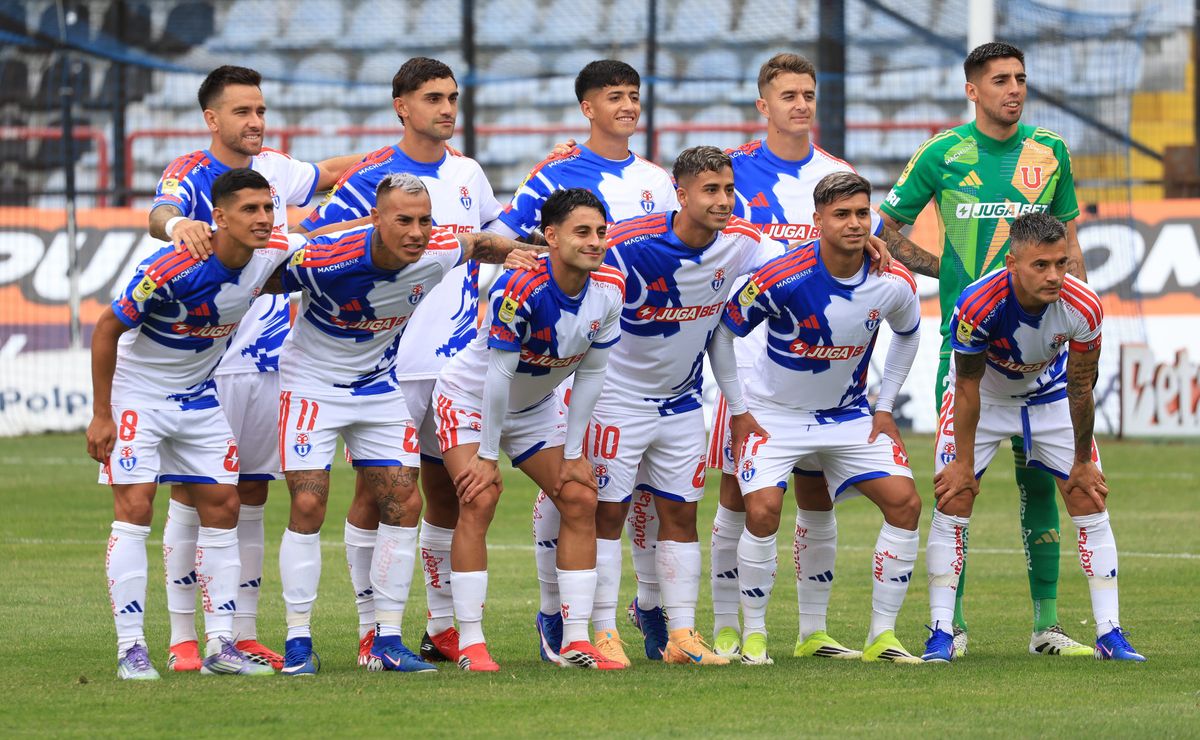 Claudio Borghi alerta por rendimiento de figura de la U: “No hay forma de juego”