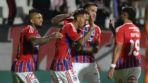 Javier Méndez vuelve como opción para Colo Colo
