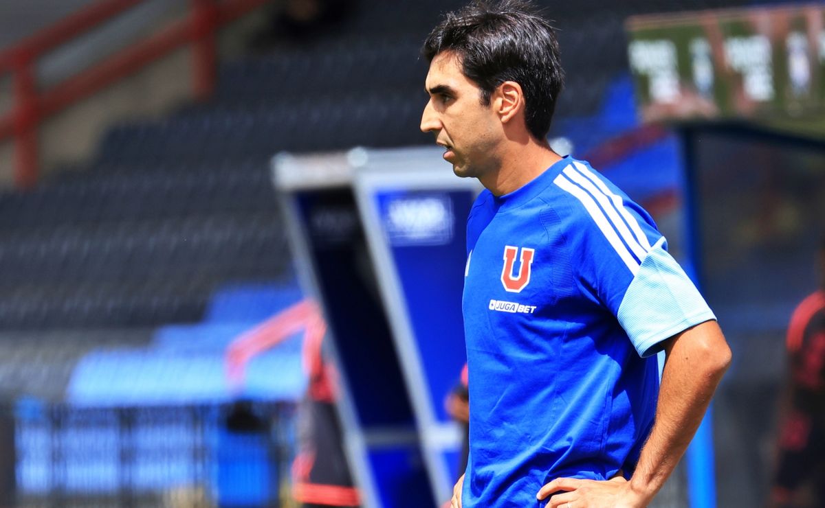 Meneghini sonríe: U de Chile logra cumplirle importante deseo para temporada 2026