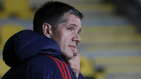 Michael Clark nuevamente en problemas al mando de la U.
