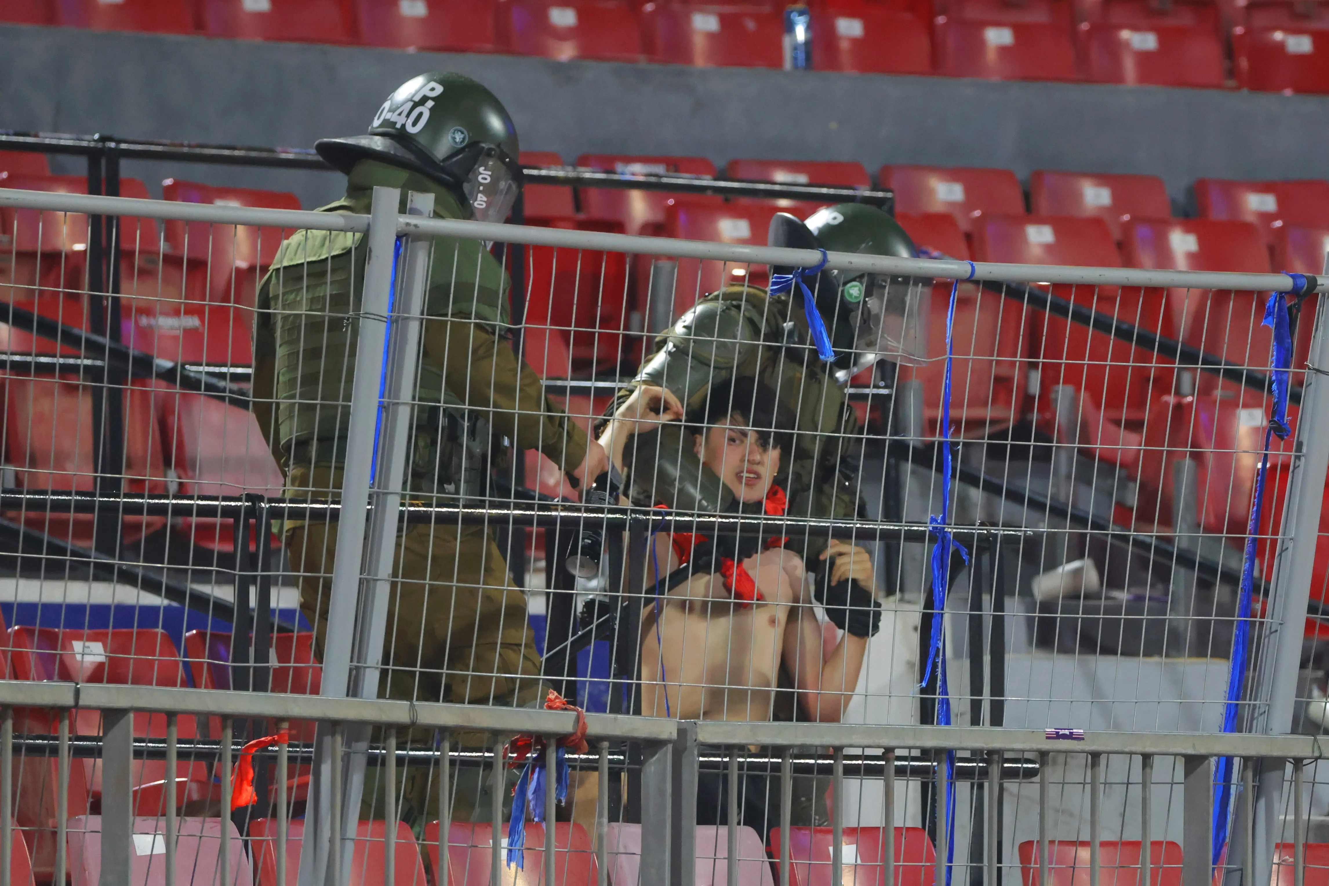 La U ha logrado detectar a los barristas que provocaron incidentes. Foto: Luis Quinteros/Photosport