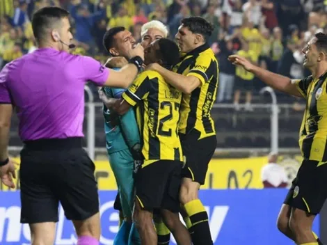 ¡Libertadores en su esplendor! Arquero es doble héroe en partido de locos