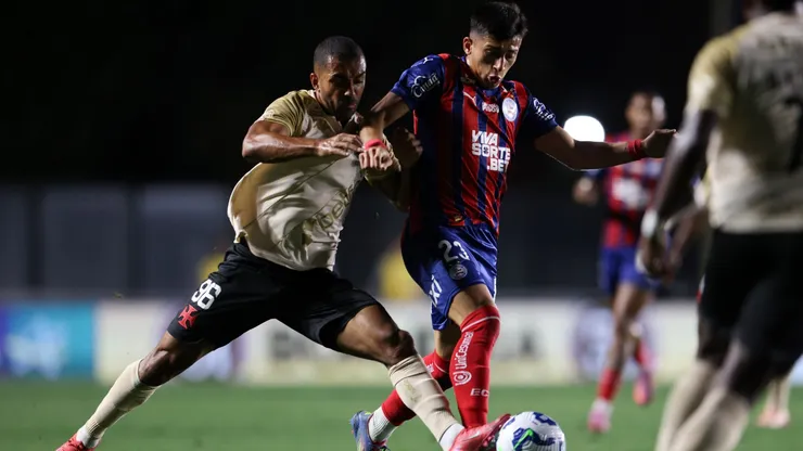 Mateo Sanabria defendiendo los colores del Bahía de Brasil.