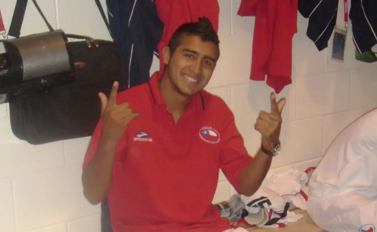 Fotos inéditas de Alexis, Vidal y Gary en Sub 20 de Canadá