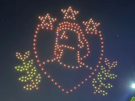 Video: impactante show de drones de Colo Colo en la Noche Alba