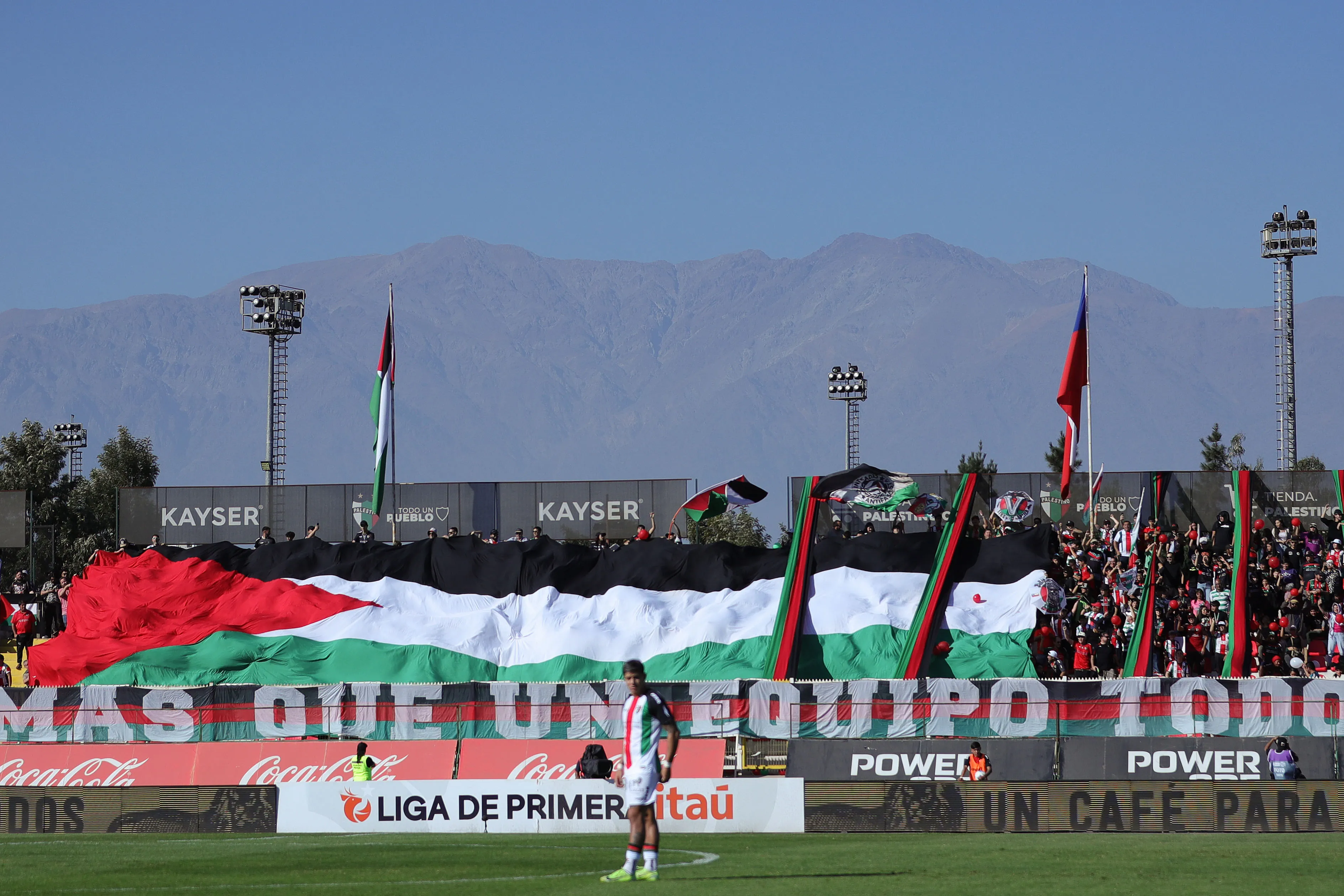 Polémica exclusión en La Cisterna /Photosport