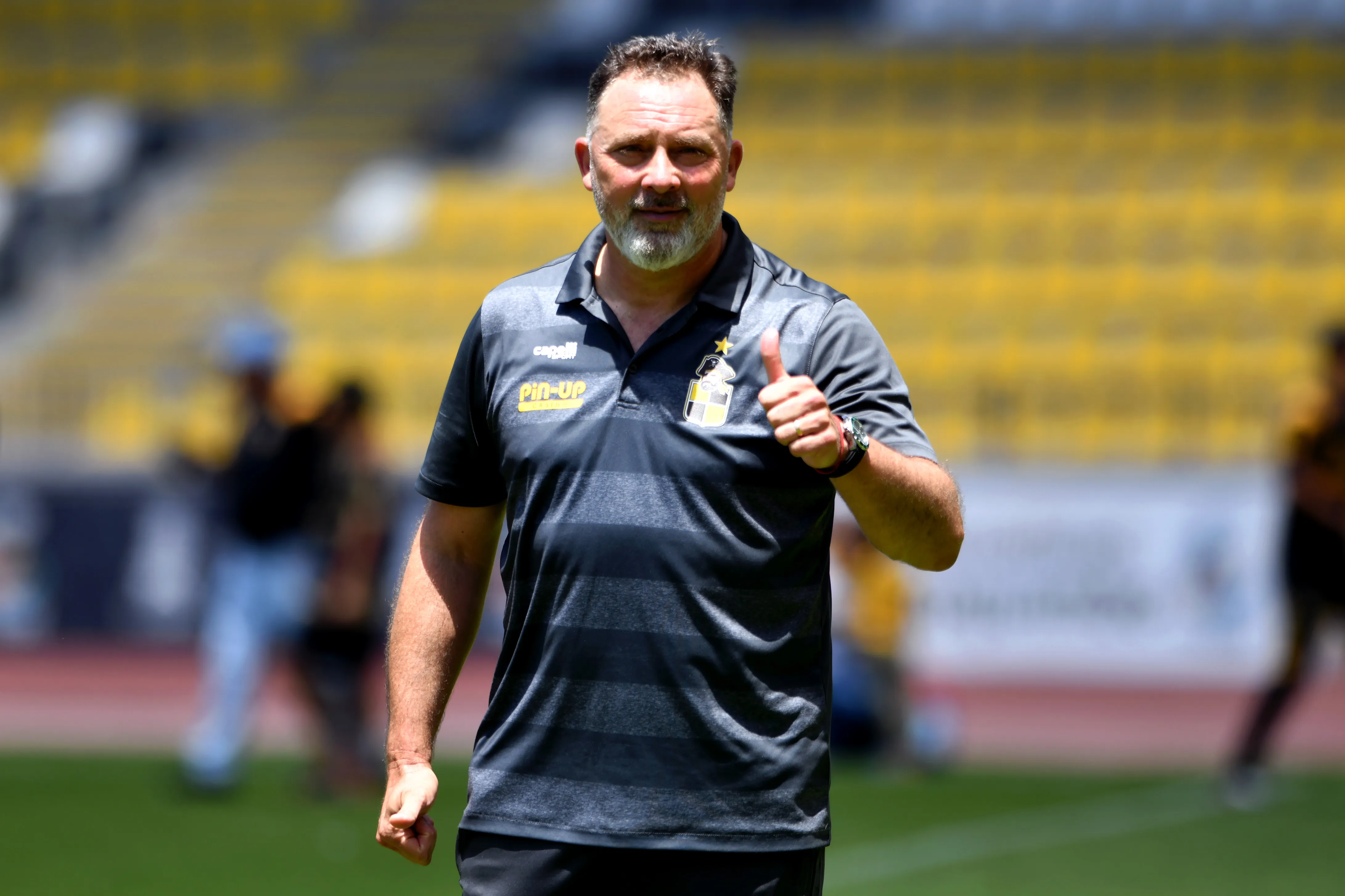 Hernán Caputto y Coquimbo Unido celebraron en casa ante Palestino. (Alejandro Pizarro Ubilla/Photosport).