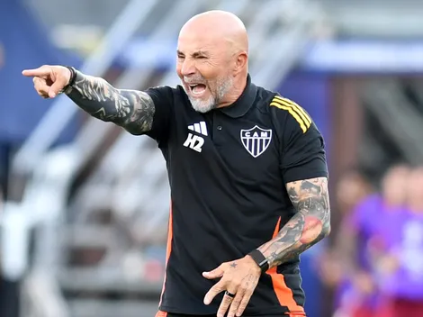 Lo sufre Román: Mineiro confirma despido de Sampaoli