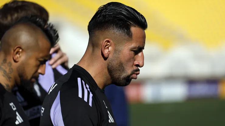 Mauricio Isla sigue sin equipo.