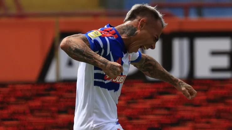 Eduardo Vargas marcó su primer gol en el regreso a la U.