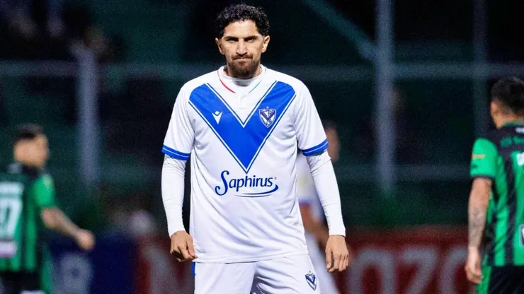 Diego Valdés vive un positivo presente en Vélez Sarsfield.
