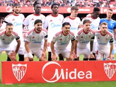 Pronósticos Sevilla vs Alavés: enfrentamiento directo por el descenso para Alexis y Gabriel Suazo