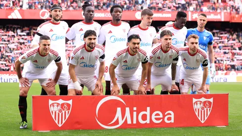 Sevilla, el equipo de Alexis y Suazo, se juega tres puntos claves contra Alavés.