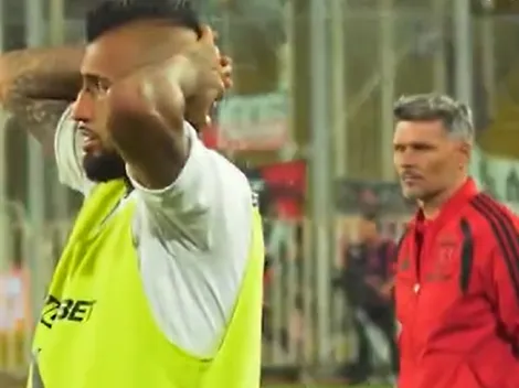 Ortiz raya la cancha tras ver al "DT" Vidal en Colo Colo