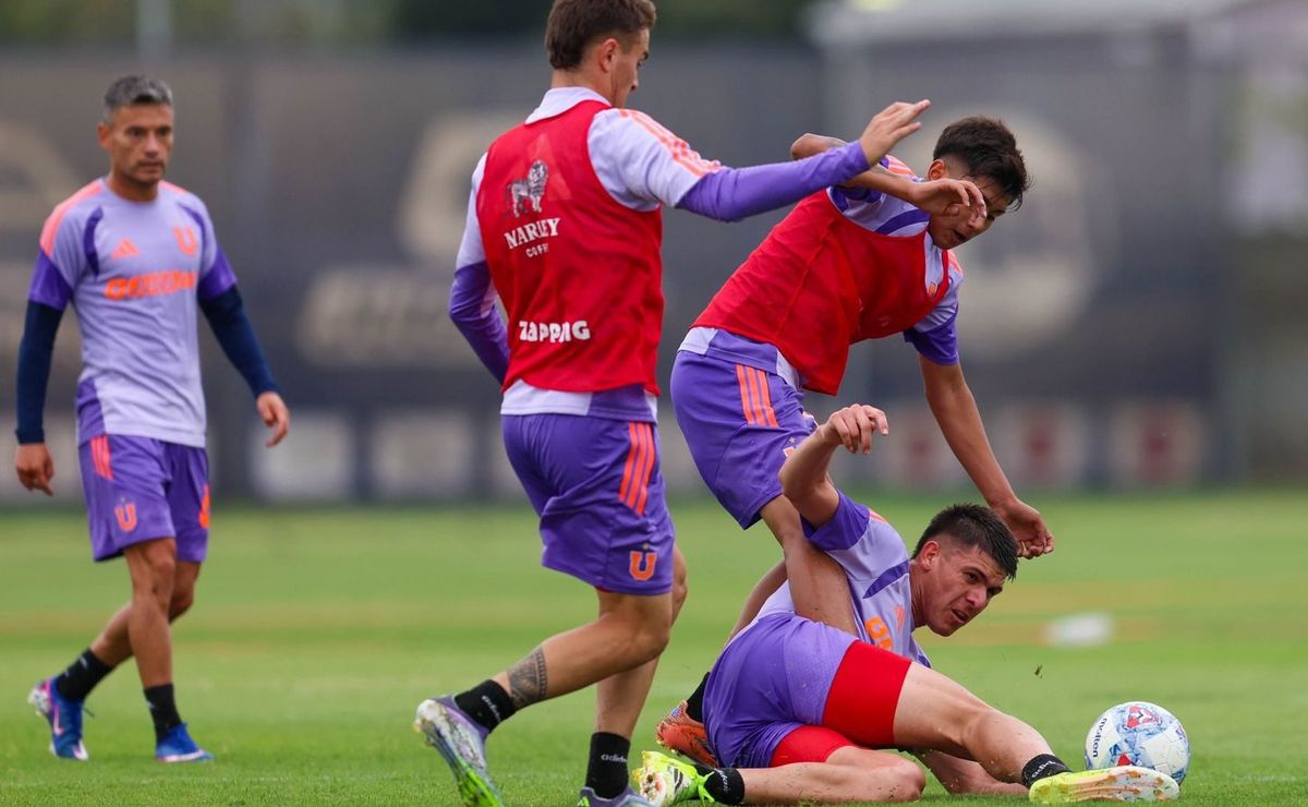 El desesperado movimiento de Paqui en U de Chile que deja a sin espacio a Lucas Romero