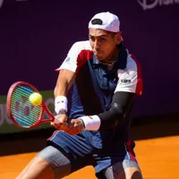 Tabilo pierde un partido increíble en Argentina: igual salta en el ranking