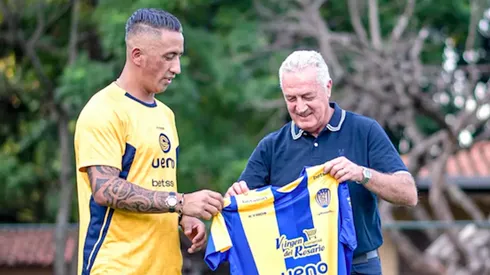 Barrios recibió la bendición de Gustavo Alfaro