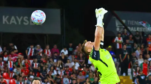 Pérez casi le regala el triunfo a la U.