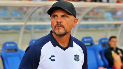 Javier Torrente ya siente que lo van a despedir en Everton.